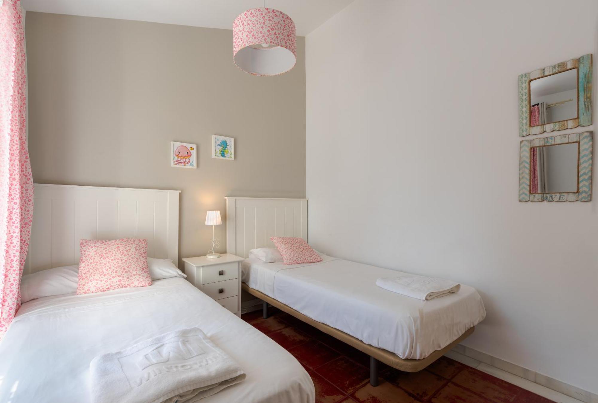 Wintowinrentals Townhouse, Pool & Beach Marbella Ngoại thất bức ảnh