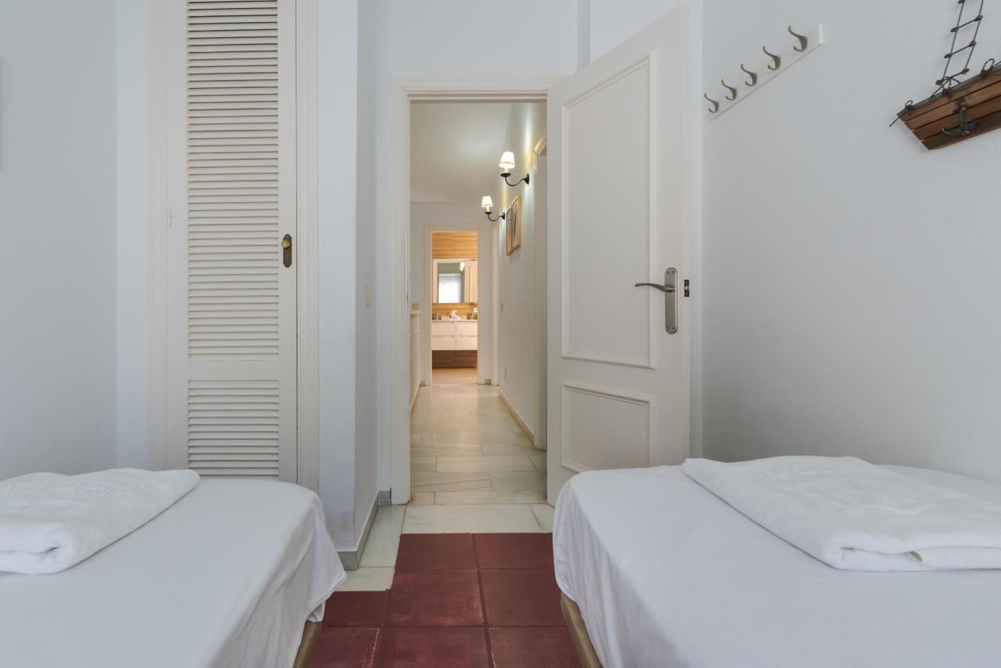 Wintowinrentals Townhouse, Pool & Beach Marbella Ngoại thất bức ảnh